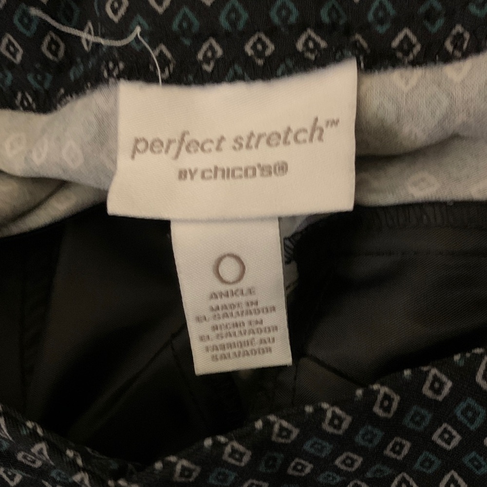 Chico's Black and White Geometric Pants